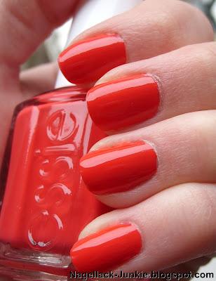 essie Olé Caliente (Navigate Her Collection)