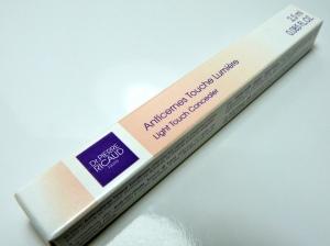Dr. Pierre Ricaud Light Touch Concealer