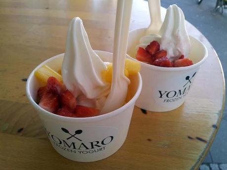 YOMARO Frozen Yogurt