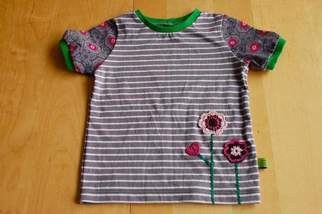 Blumenshirt, Gr. 86/92