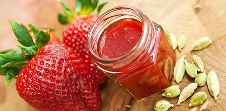 Fressbox Erdbeer Marmelade mit Kardamom, Pfeffer und Basalmico Rezept
