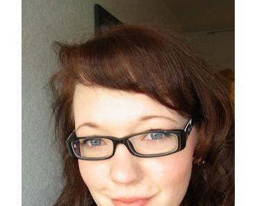 essence Peach Punk auf den Wangen