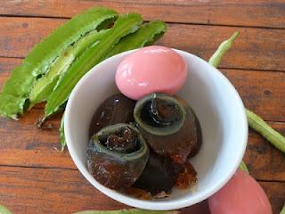 Yam Khai Jiau Maa – ยำไข่เยี่ยวม้า - Salat aus alten Eier / Salad from Old Eggs