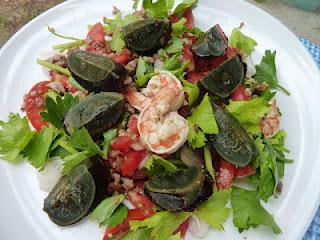 Yam Khai Jiau Maa – ยำไข่เยี่ยวม้า - Salat aus alten Eier / Salad from Old Eggs