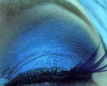 Sultry Thursday – EOTD 34 blue smoke