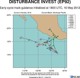 System 92-E (potentiell Tropischer Sturm BUD) vor Mexiko