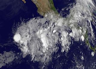 Tropischer Sturm ALETTA vor Mexiko ist schon am Ende, Aletta, aktuell, Mexiko, Nordost-Pazifik, Pazifik, Pazifische Hurrikansaison, Mai, 2012, Hurrikansaison 2012, Satellitenbild Satellitenbilder, Vorhersage Forecast Prognose, 