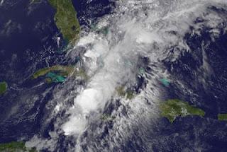 System 94-L (potentiell Tropischer Sturm BERYL) bei Kuba, Florida und den Bahamas, Beryl, aktuell, Vorhersage Forecast Prognose, Mai, 2012, Atlantische Hurrikansaison, Hurrikansaison 2012, Karibik, Satellitenbild Satellitenbilder, Florida, Kuba, Bahamas, 