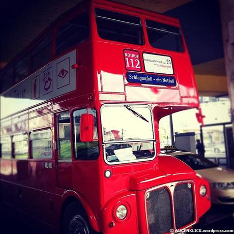 Ein roter London Bus in Mainz