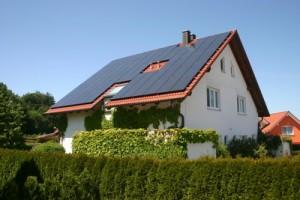 Fotovoltaikanlage 11,95 kWp, Quelle: Uwe Steinbrich  / pixelio.de