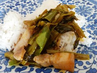 Gaeng Tehpoh – แกงเทโพ / Curry mit Schweinebauch und Wasserspinat / Morning Glory Curry with Pork Belly