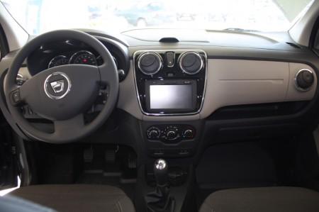 Dacia Lodgy Cockpit Innenraum