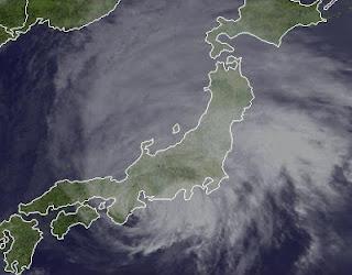 Ex-Taifun GUCHOL (BUTCHOY) Landfall Japan, Guchol, Butchoy, aktuell, Satellitenbild Satellitenbilder, Radar Doppler Radar, Juni, 2012, Japan, Taifunsaison, 