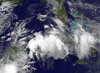 Tropischer Sturm DEBBY im Golf von Mexiko wird wahrscheinlicher, Hurrikansaison 2012, Atlantische Hurrikansaison, Karibik, Golf von Mexiko, Yucatán, Florida, Kuba, Debby, aktuell, Satellitenbild Satellitenbilder, Juni, 2012, Playa del Carmen, Cancún, Riviera Maya, 