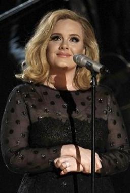 Adele bestätigt erste Schwangerschaft