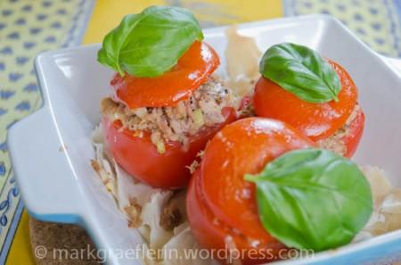 Markgräflerin allein daheim – Tuna Stuffed Tomatoes