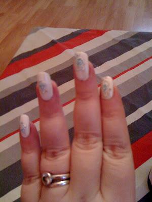 Nails of the day mit OPI Alpine Snow