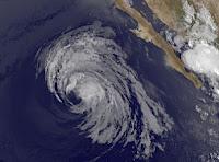 Tropischer Sturm FABIO nähert sich Baja California - Gefahrenpotenzial nur sehr gering, Fabio, Hurrikansaison 2012, aktuell, Pazifische Hurrikansaison, Mexiko, Baja California, Satellitenbild Satellitenbilder, Vorhersage Forecast Prognose, Juli, 2012, 