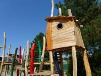 Klettertum für Kinder aus Holz