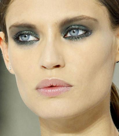 Chanel S/S 2011 Make-Up