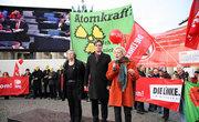 Oppositionsprotest vor dem Brandenburger Tor: Bärbel Höhn (Bündn