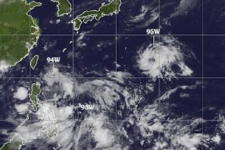 Taifunsaison: Das Wettrennen um die Namen SAOLA und GENER, Gener, Saola, Damrey, Philippinen, Satellitenbild Satellitenbilder, Pazifik, aktuell, Taifunsaison 2012, Juli, 2012, 