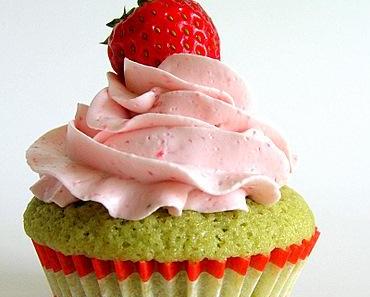 Matcha Strawberry Cupcakes