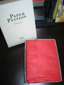[Neuerscheinung] Paper Passion Perfume – Der Duft nach Büchern in einer Flasche