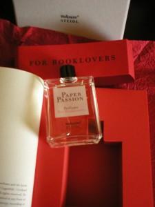 [Neuerscheinung] Paper Passion Perfume – Der Duft nach Büchern in einer Flasche