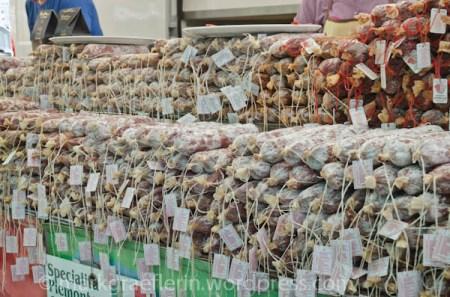 Antipasti, Salami, Formaggio, Verdure, Frutti e Dolci – Bilder vom Markt in Luino