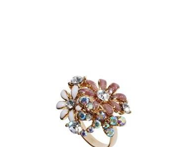 Love it: Oversized ring