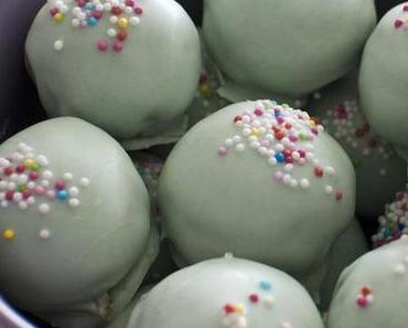 Gebäckverwertung: Cake Balls bzw. Cakepops ohne Stiel
