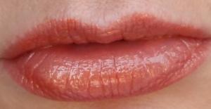 Review: CLINIQUE Colour Surge Butter Shine Lipstick “Ambrosia”