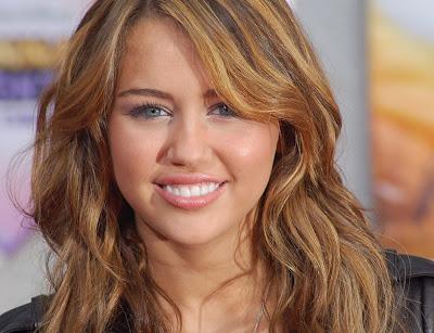 Two and a half Men: Miley Cyrus ergattert Gastrolle