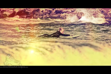Surfing-Girl-Fuerteventura (03)