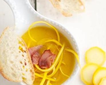 Wie ich mein Fernweh bekämpfe, ein sonnengelbes Zucchini-Paprika-Süppchen und eine Frage