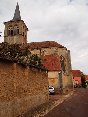 Im Burgund - Besuch Flavigny-sur-Ozerain