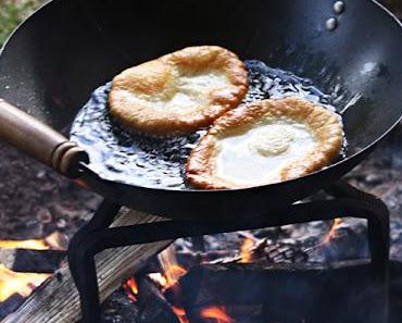 Langos, Ungarische Fladen - Kochen am offenen Feuer #3
