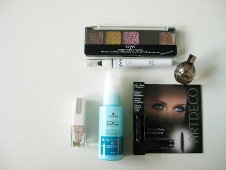 Douglas Box of Beauty [September 2012]