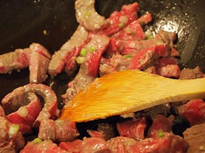 Steak in duftender Blackbean Sauce nach Gok Wan