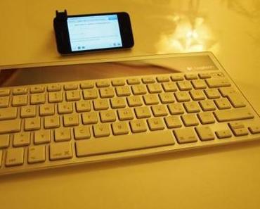 Mein Blogging-Setup für die nächsten 10 Tage: iPhone TheGLIF & @Logitech K760 Solar