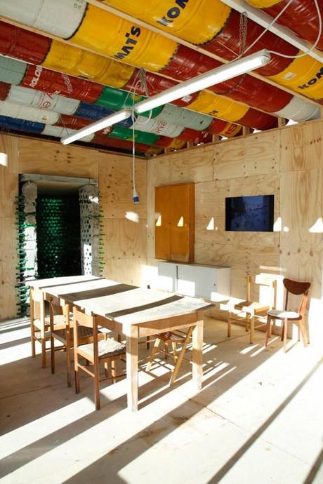 Recyclinghaus: officina roma