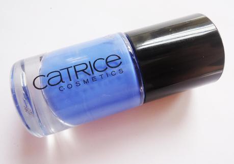 NOTD: Catrice Ultimate Nail Lacquer - 875 It's All I Can Blue