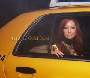 Tori Amos zeigt mit “Gold Dust” Songauswahl in neuem Gewand