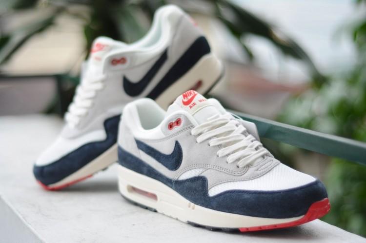 nike-air-max-1-og-vntg-whitenavy-red-L-aqsVtd.jpeg