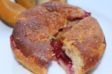 Topfen-Grieß-Muffins mit Zwetschgenfüllung