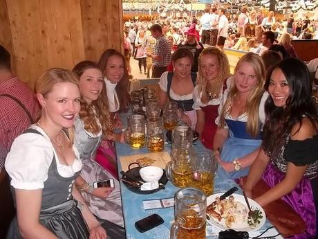 Oktoberfest Blogger-Event with Berzaghi
