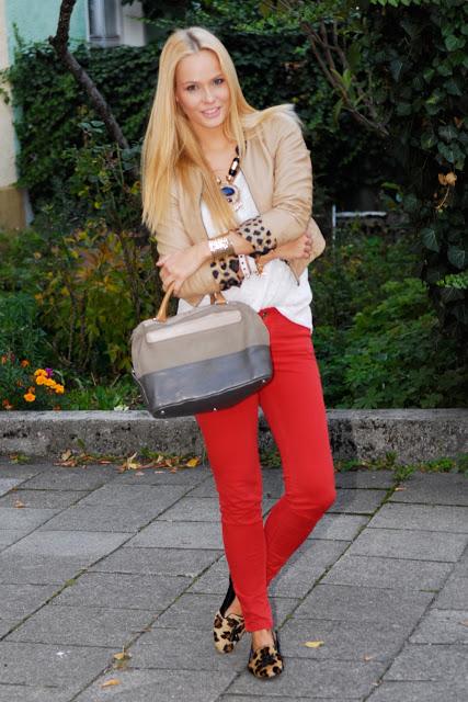 Friday to go: red trousers and leo flats
