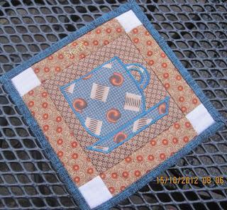 UFO`s, Mug Rug und nochmal Hundertwasser