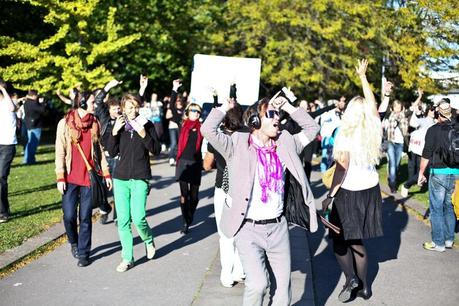 Die Silent Climate Parade tanzt wieder durch Berlin